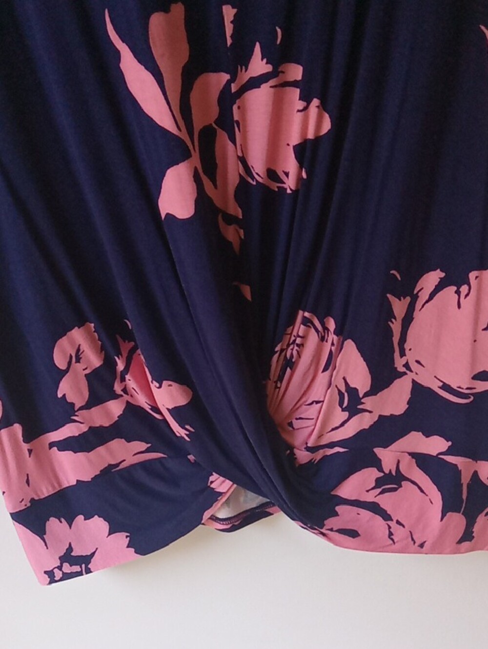 Women’s Purple Floral Twist-Front Top - Pink Print - Picture 4 of 8